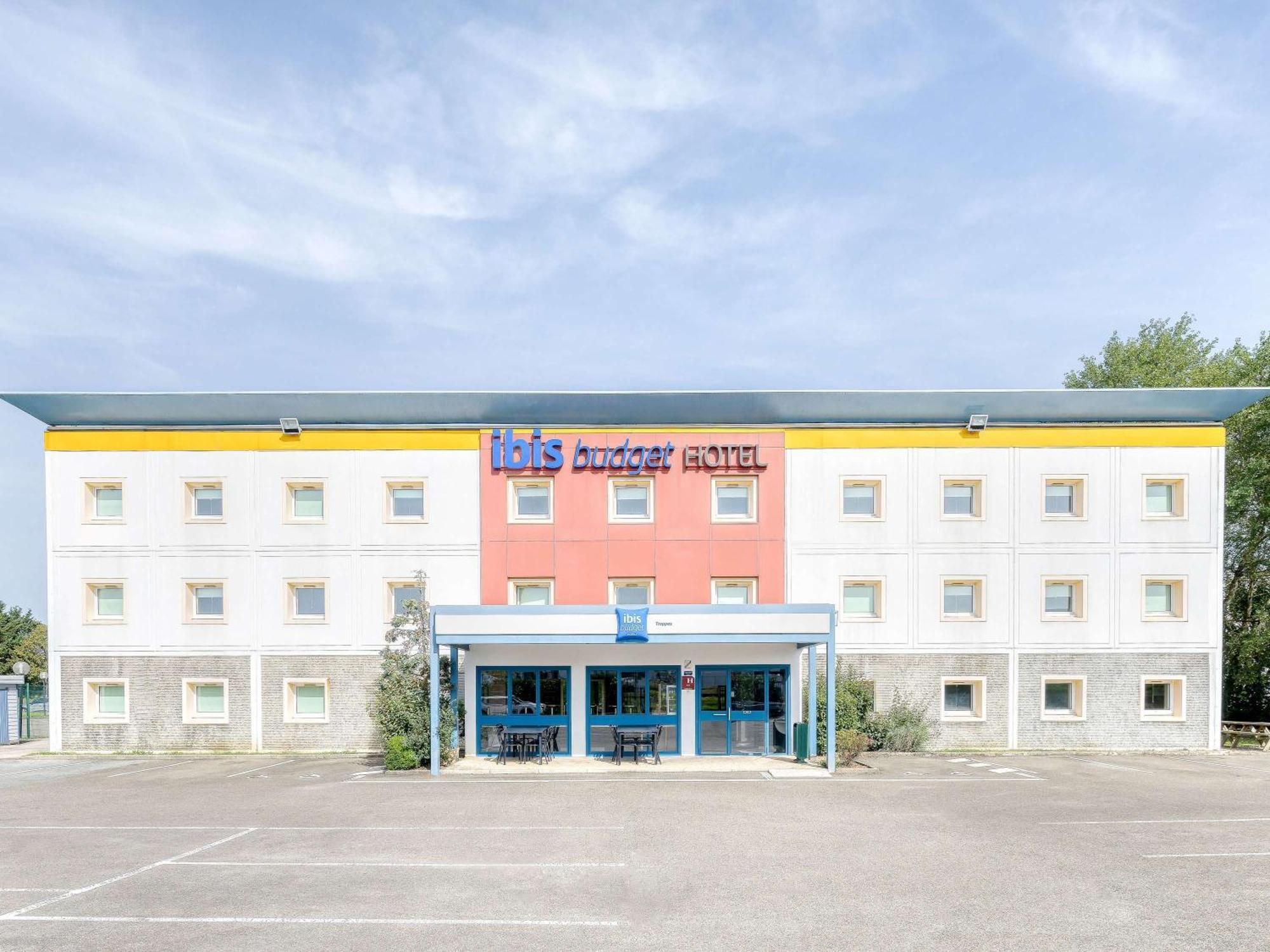 Ibis Budget Versailles - Trappes Luaran gambar